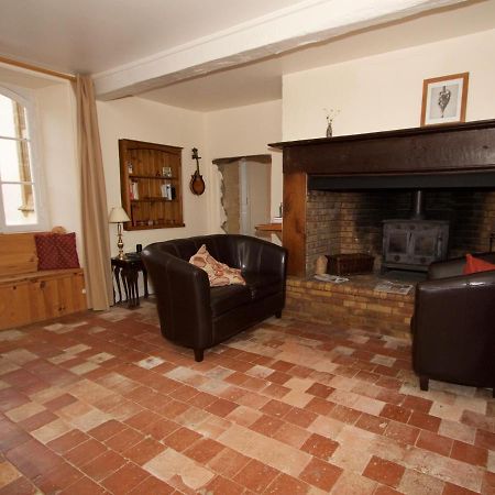 Ancienne Ecole Bed & Breakfast Cazaux-Villecomtal Bagian luar foto