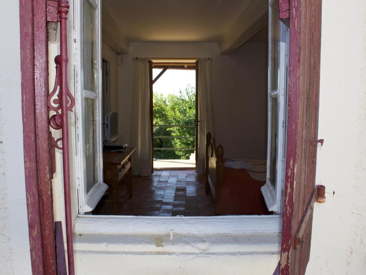 Ancienne Ecole Bed & Breakfast Cazaux-Villecomtal Bagian luar foto