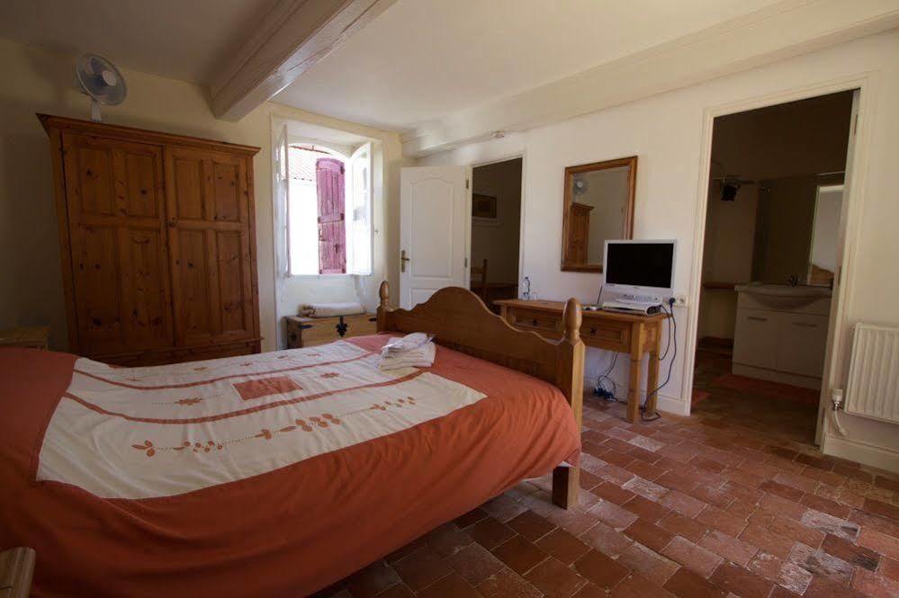 Ancienne Ecole Bed & Breakfast Cazaux-Villecomtal Bagian luar foto